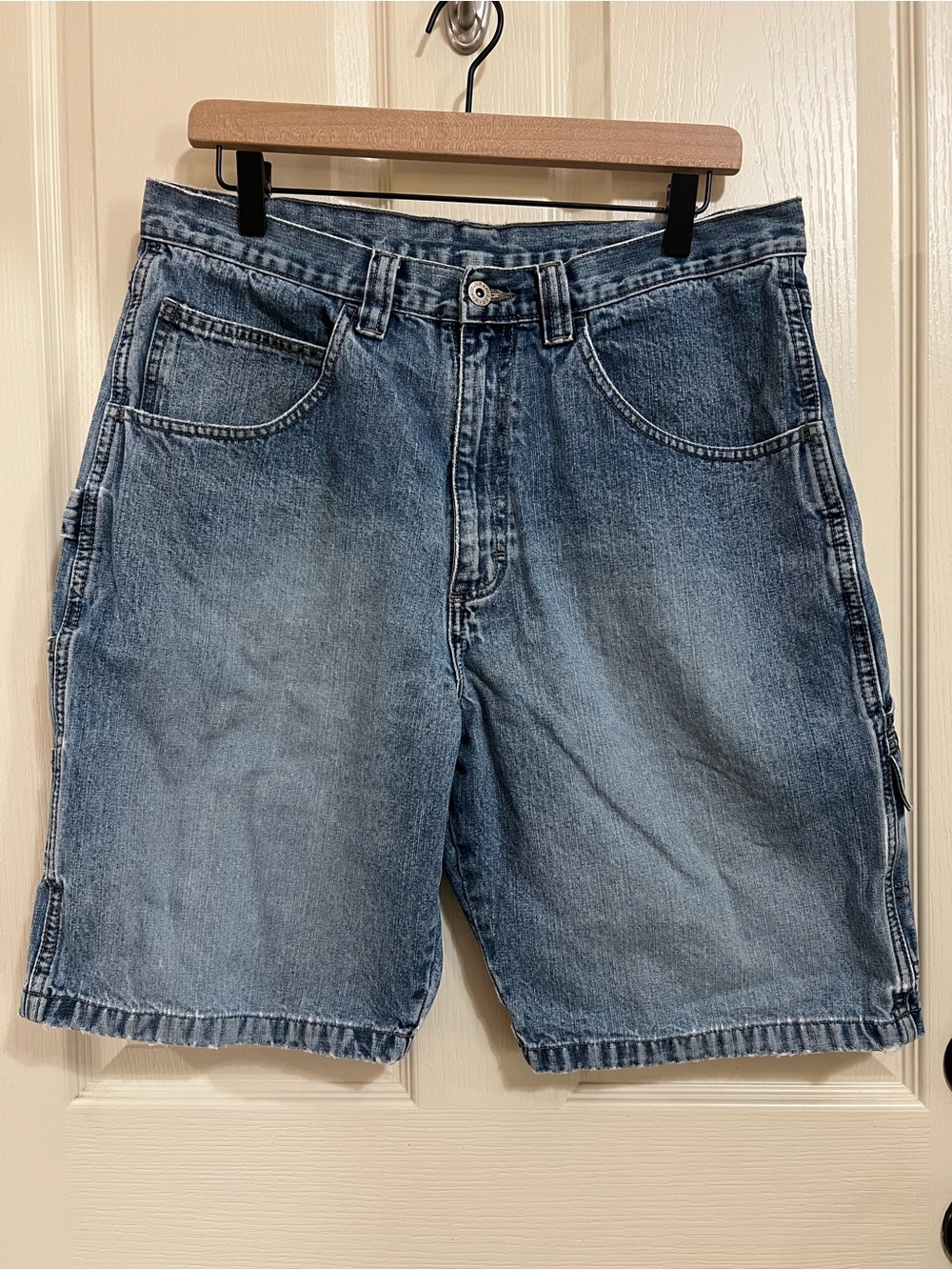 Men’s Wrangler Light Blue Denim Carpenter Shorts